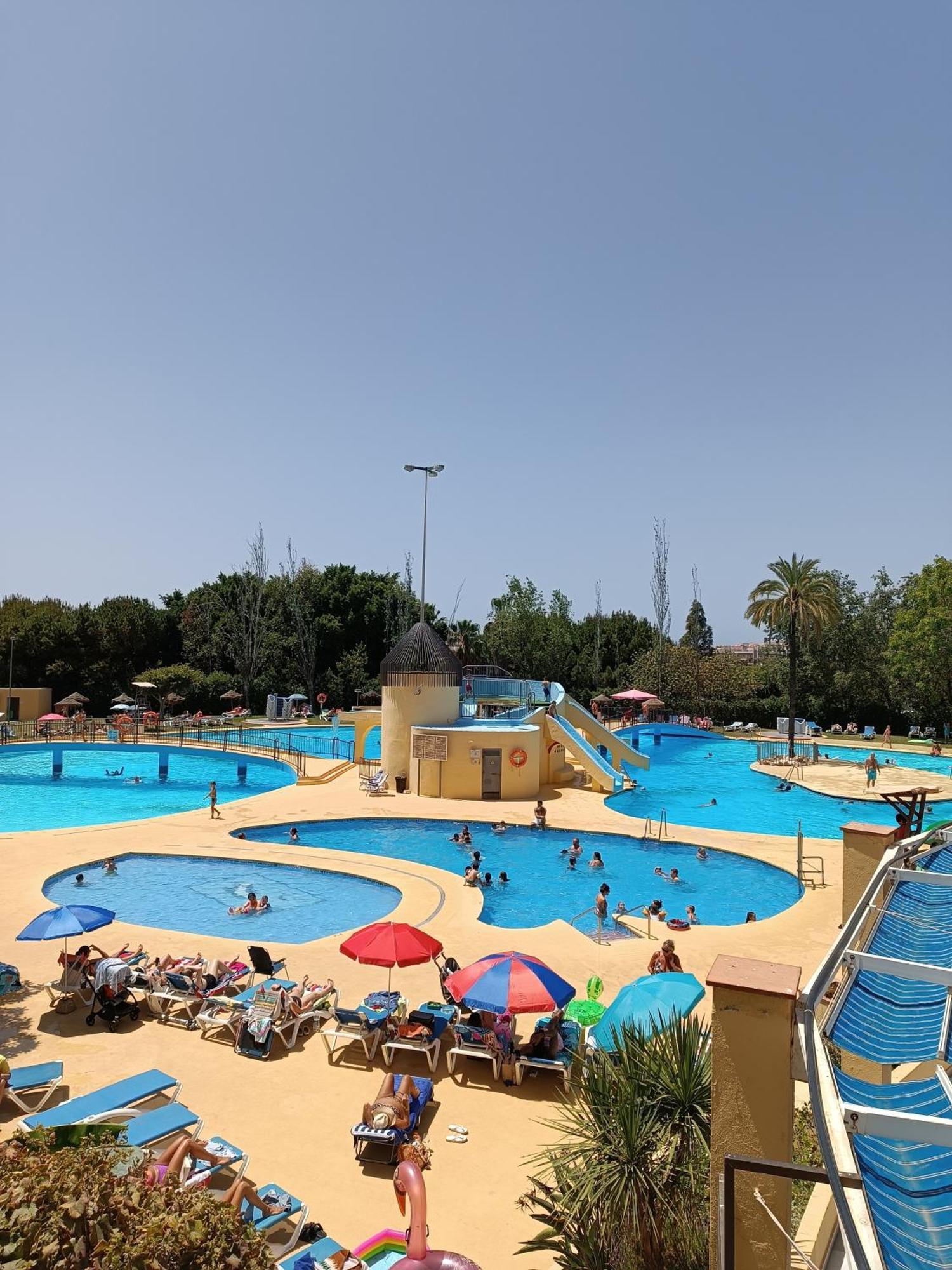 Premium Studio Minerva 103 Con Piscina Y Parque Acuatico Benalmádena Exteriör bild